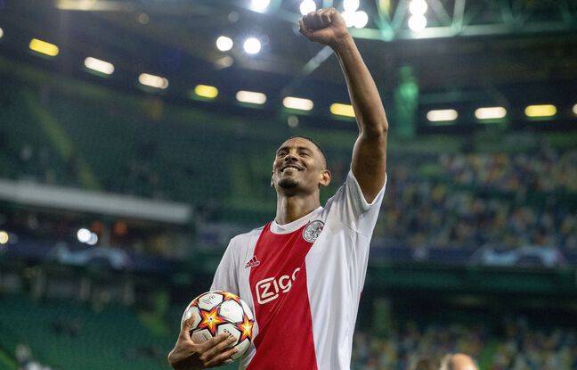 Sébastien Haller marcó 4 goles en un partido de la UEFA Champions League